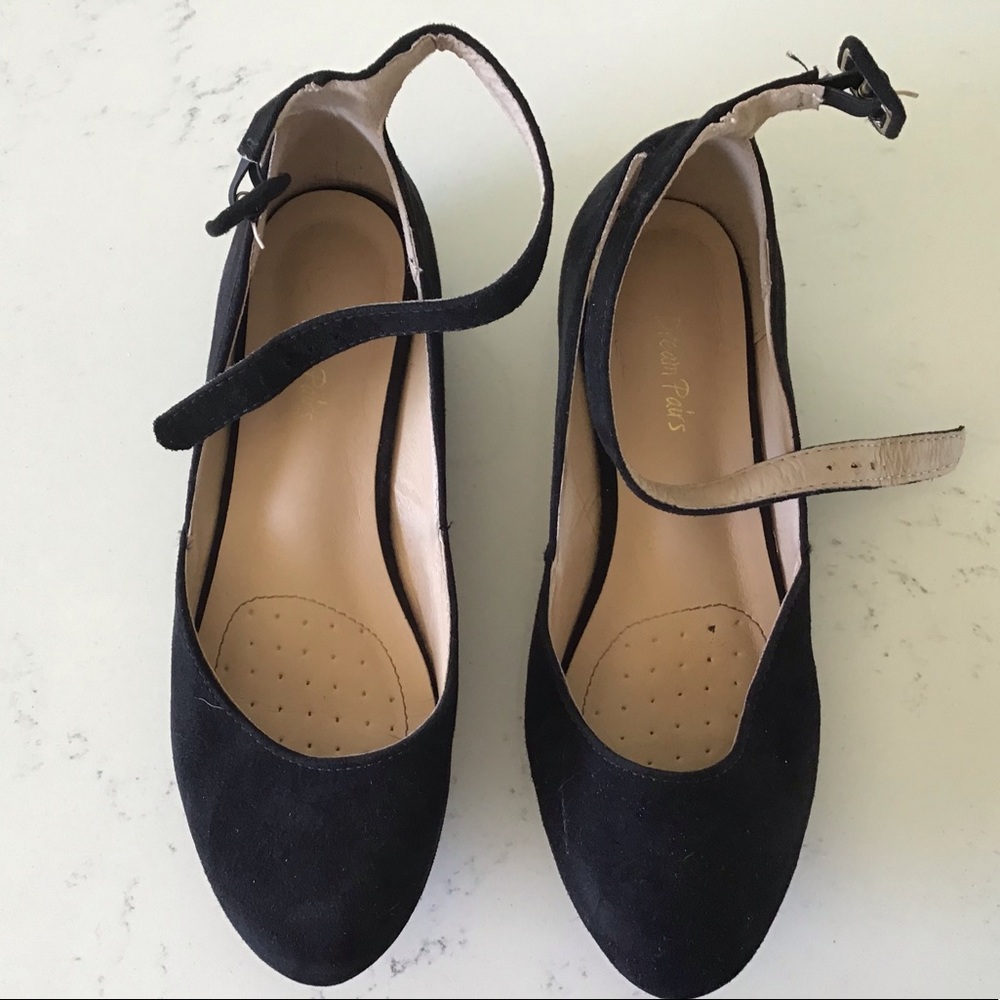 Black Velvet Shoes!